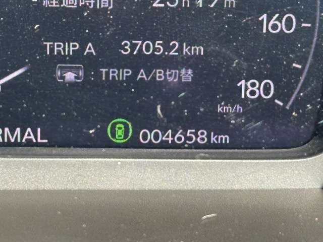 ホンダ ＺＲ−Ｖ １．５ Ｘ R4年 (東海) 99