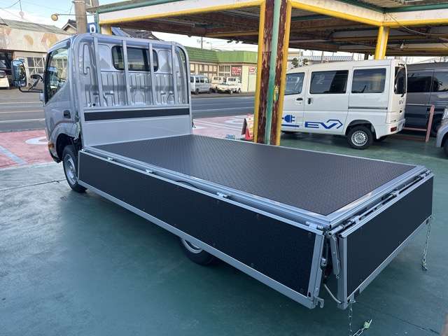 トヨタ ダイナ ２．０ ロング ジャストロー R7年 (東海) 99