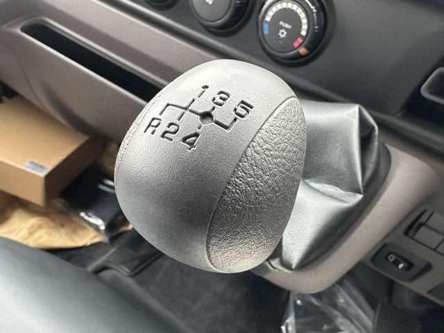 三菱フソウ キャンター ３．０ 強化ダンプ 全低床 ディーゼルターボ R7年 (東海) 99