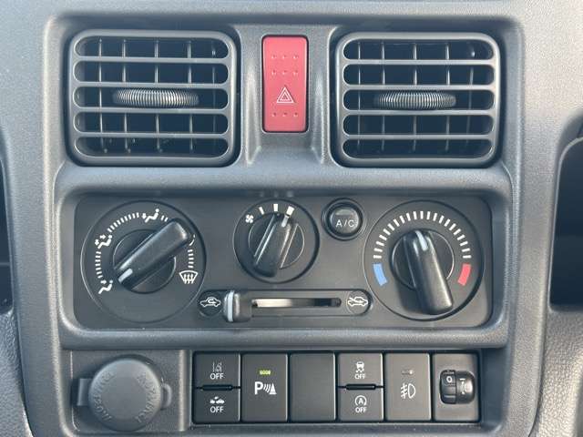 スズキ キャリイトラック ６６０ スーパーキャリイ Ｘリミテッド ３方開 R6年 (東海) 99