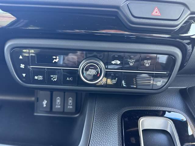 ホンダ Ｎ　ＢＯＸ カスタム ６６０ Ｌ R5年 (東海) 99