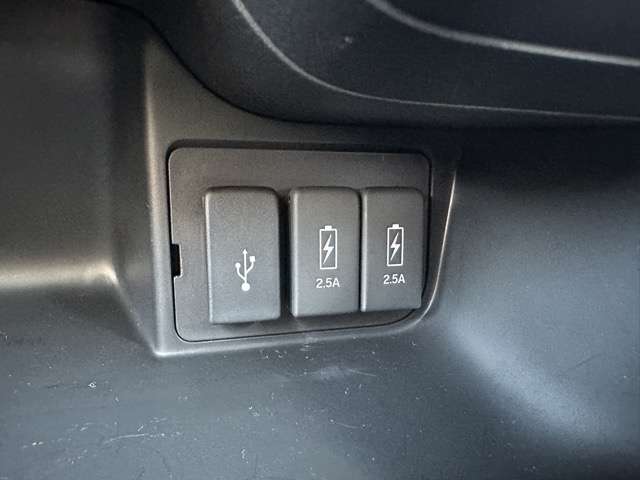 ホンダ Ｎ　ＢＯＸ カスタム ６６０ Ｌ R5年 (東海) 99