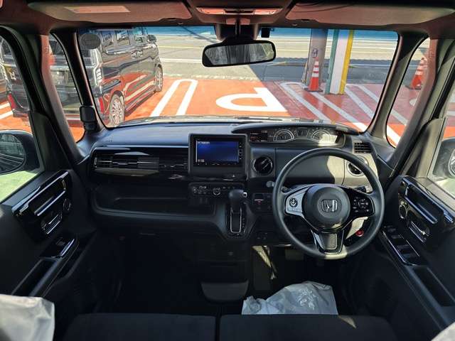 ホンダ Ｎ　ＢＯＸ カスタム ６６０ Ｌ R4年 (東海) 99