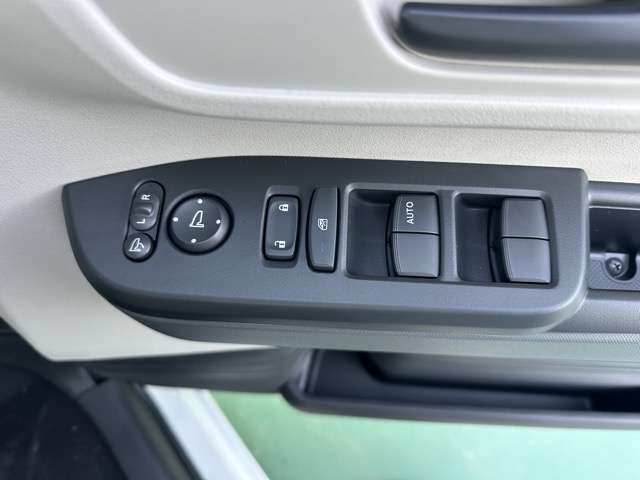 ホンダ Ｎ　ＢＯＸ ６６０ R7年 (東海) 99