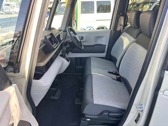 ホンダ Ｎ　ＢＯＸ ６６０ ファッションスタイル モノトーン R7年 (東海) 99