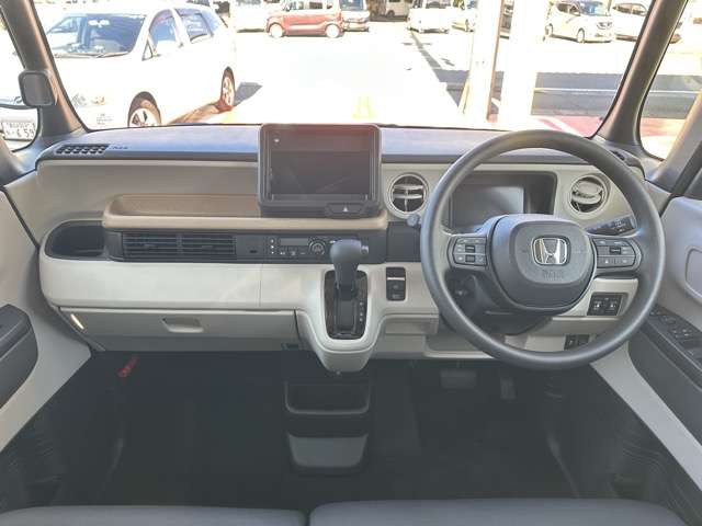 ホンダ Ｎ　ＢＯＸ ６６０ ファッションスタイル モノトーン R7年 (東海) 99