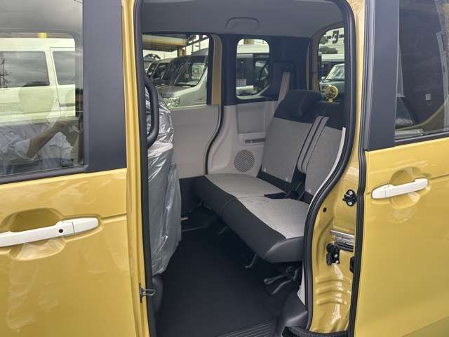 ホンダ Ｎ　ＢＯＸ ６６０ ファッションスタイル ２トーン R7年 (東海) 99