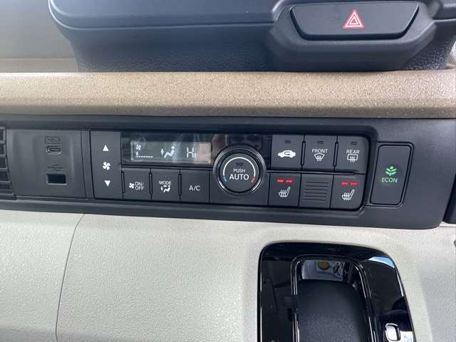 ホンダ Ｎ　ＢＯＸ ６６０ ファッションスタイル ２トーン R7年 (東海) 99