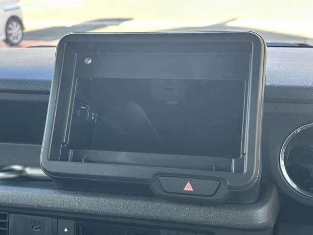 ホンダ Ｎ　ＢＯＸ カスタム ６６０ ターボ コーディネートスタイル ２トーン R7年 (東海) 99