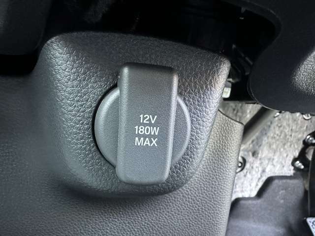 ホンダ Ｎ　ＢＯＸ カスタム ６６０ ターボ コーディネートスタイル ２トーン R7年 (東海) 99