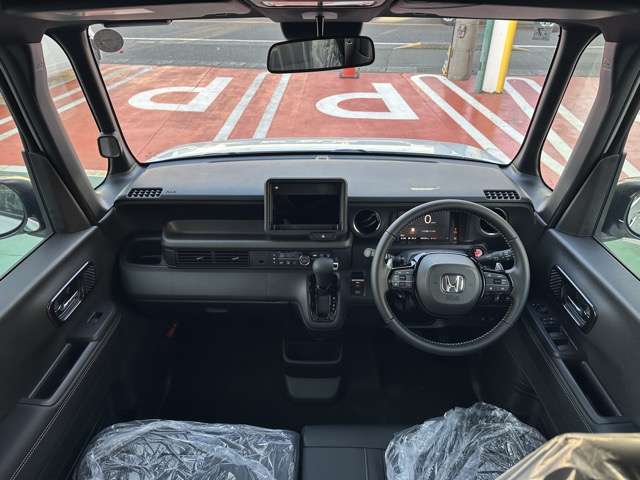 ホンダ Ｎ　ＢＯＸ カスタム ６６０ ターボ コーディネートスタイル ２トーン R7年 (東海) 99