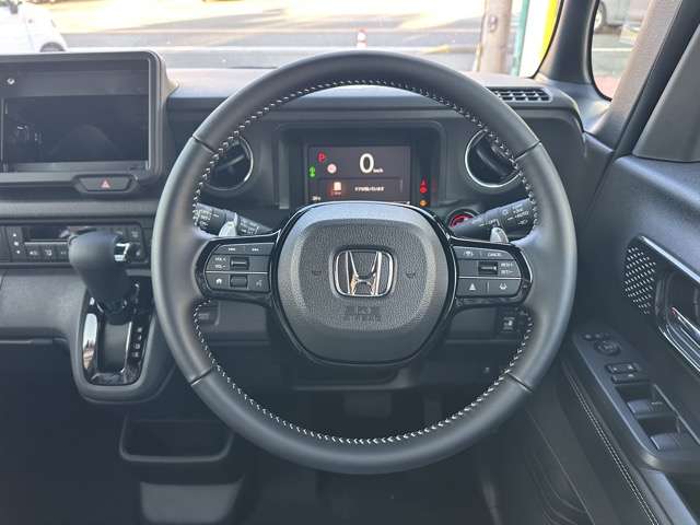 ホンダ Ｎ　ＢＯＸ カスタム ６６０ ターボ コーディネートスタイル ２トーン R7年 (東海) 99