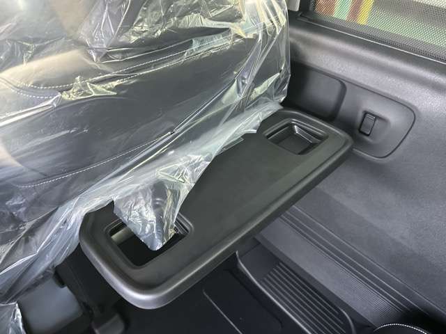 ホンダ Ｎ　ＢＯＸ カスタム ６６０ ターボ コーディネートスタイル ２トーン R7年 (東海) 99