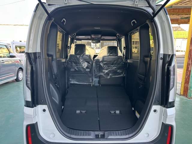 ホンダ Ｎ　ＢＯＸ カスタム ６６０ ターボ コーディネートスタイル ２トーン R7年 (東海) 99