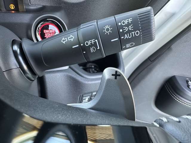 ホンダ Ｎ　ＢＯＸ カスタム ６６０ ターボ コーディネートスタイル ２トーン R7年 (東海) 99