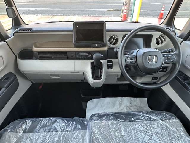 ホンダ Ｎ　ＢＯＸ ６６０ ファッションスタイル ２トーン R7年 (東海) 99