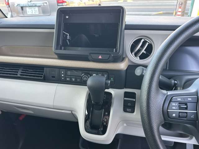 ホンダ Ｎ　ＢＯＸ ６６０ ファッションスタイル ２トーン R7年 (東海) 99