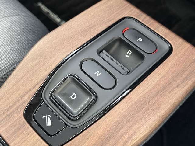 ホンダ Ｈｏｎｄａ　ｅ アドバンス R2年 (東海) 99