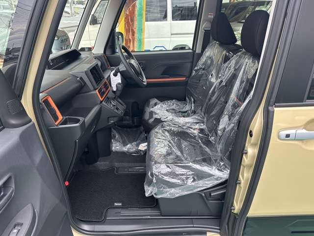 ダイハツ タント ６６０ ファンクロス R7年 (東海) 99