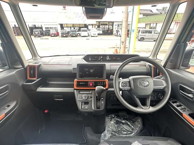 ダイハツ タント ６６０ ファンクロス R7年 (東海) 99