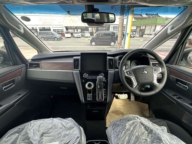 三菱 デリカ　Ｄ：５ ２．２ Ｐ ディーゼルターボ ４ＷＤ R6年 (東海) 99
