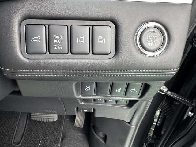 三菱 デリカ　Ｄ：５ ２．２ Ｐ ディーゼルターボ ４ＷＤ R6年 (東海) 99