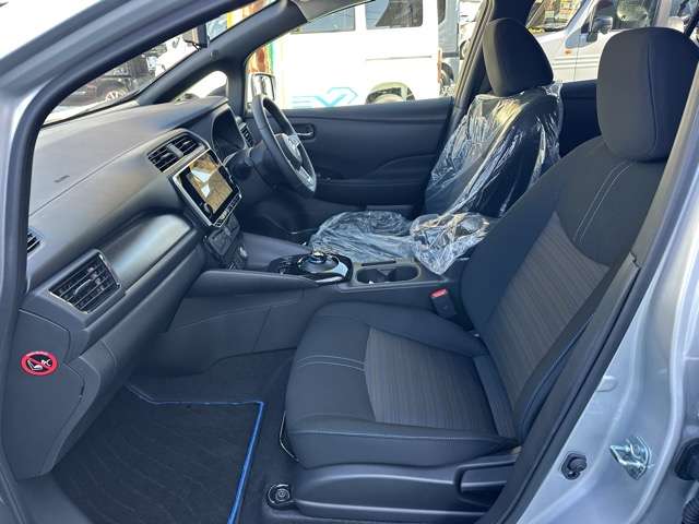 日産 リーフ Ｘ R6年 (東海) 99