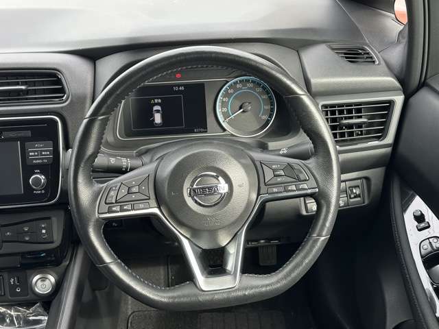 日産 リーフ Ｘ H30年 (東海) 99