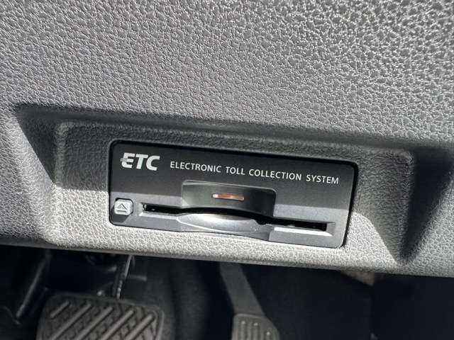 日産 リーフ Ｘ H30年 (東海) 99