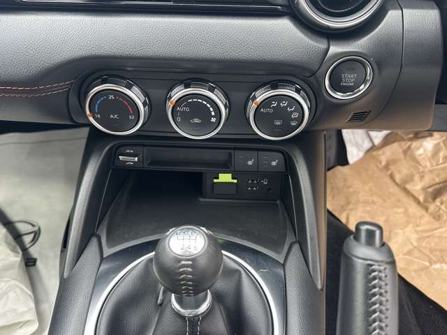 マツダ ロードスター　ＲＦ ２．０ ＶＳ テラコッタ セレクション R4年 (東海) 99