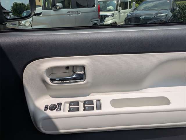 ダイハツ ムーヴ　キャンバス ６６０ ストライプス Ｇ R7年 (関東) 99