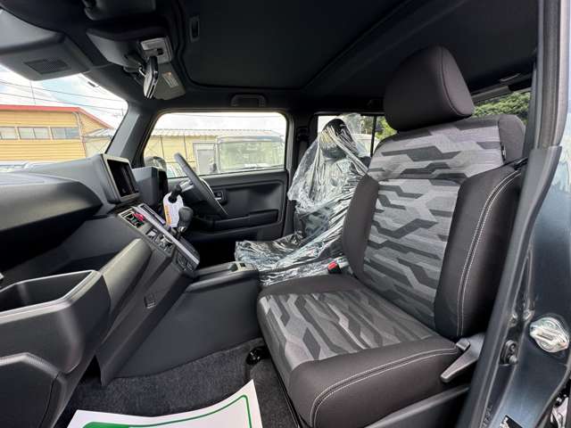 ダイハツ タフト ６６０ Ｇターボ ダーククロム ベンチャー R7年 (関東) 99