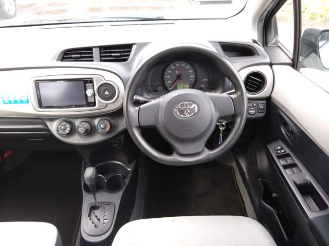 トヨタ ヴィッツ １．０ Ｆ H23年 (甲信越・北陸) 99