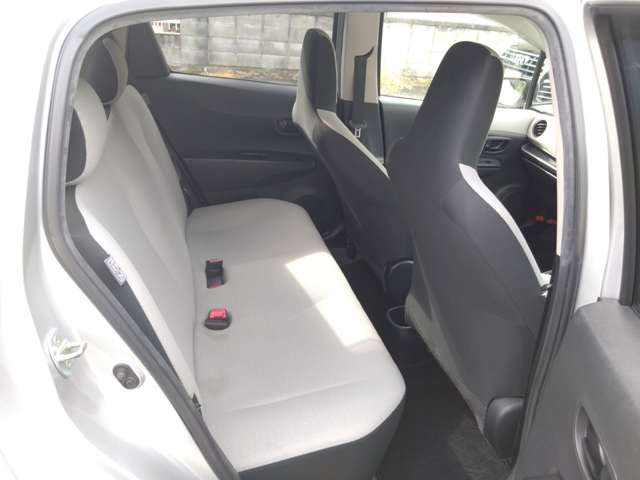 トヨタ ヴィッツ １．０ Ｆ H23年 (甲信越・北陸) 99