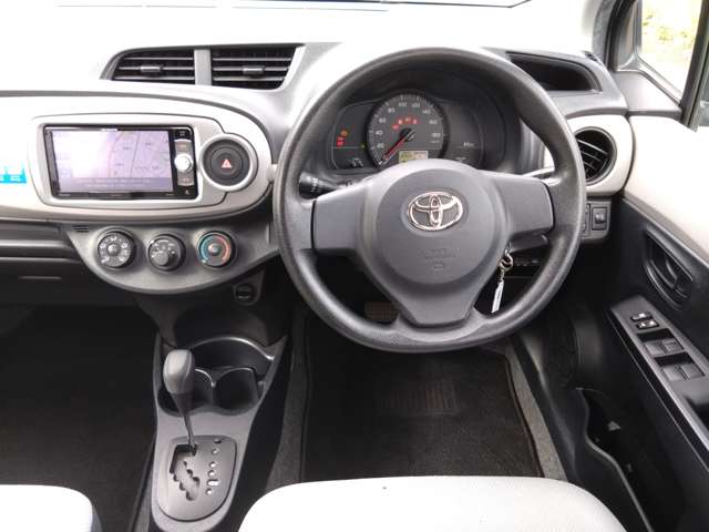 トヨタ ヴィッツ １．０ Ｆ H23年 (甲信越・北陸) 99