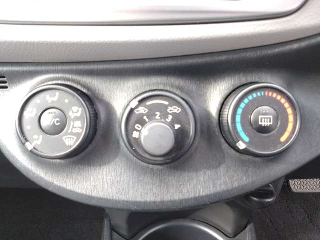 トヨタ ヴィッツ １．０ Ｆ H23年 (甲信越・北陸) 99