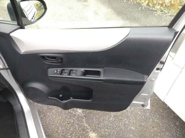 トヨタ ヴィッツ １．０ Ｆ H23年 (甲信越・北陸) 99