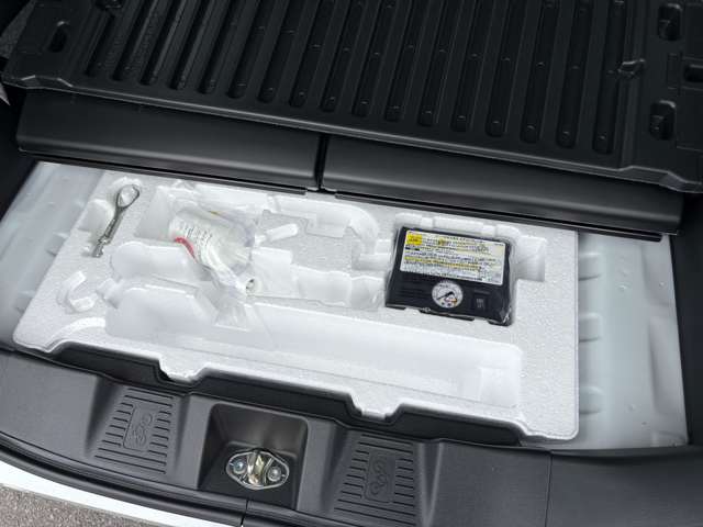 スズキ スペーシア ６６０ ハイブリッド Ｇ ４ＷＤ R7年 (中国) 99