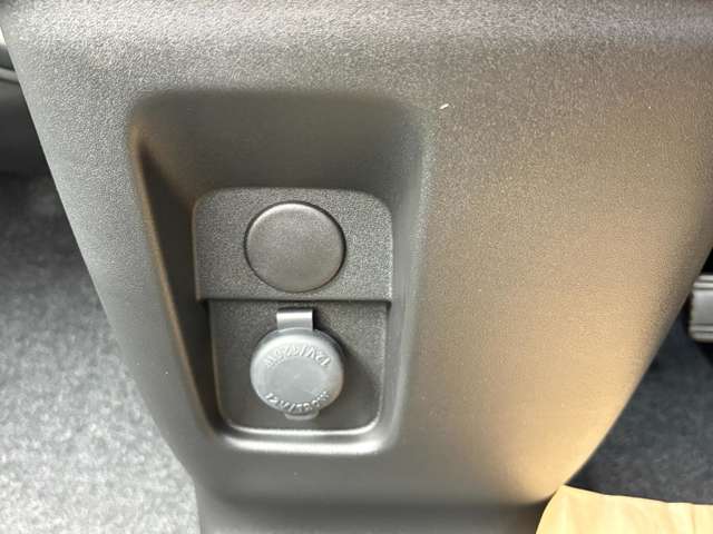 スズキ スペーシア ６６０ ハイブリッド Ｇ ４ＷＤ R7年 (中国) 99