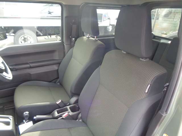 スズキ ジムニー ６６０ ＸＣ ４ＷＤ R4年 (中国) 99