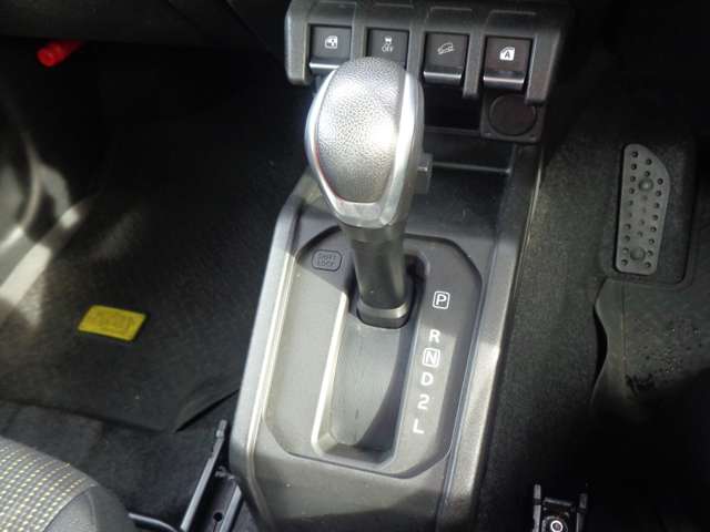 スズキ ジムニー ６６０ ＸＣ ４ＷＤ R4年 (中国) 99