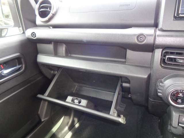 スズキ ジムニー ６６０ ＸＣ ４ＷＤ R4年 (中国) 99