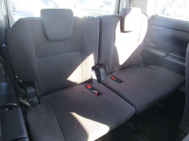 トヨタ ノア １．８ ハイブリッド Ｇ H26年 (関東) 99