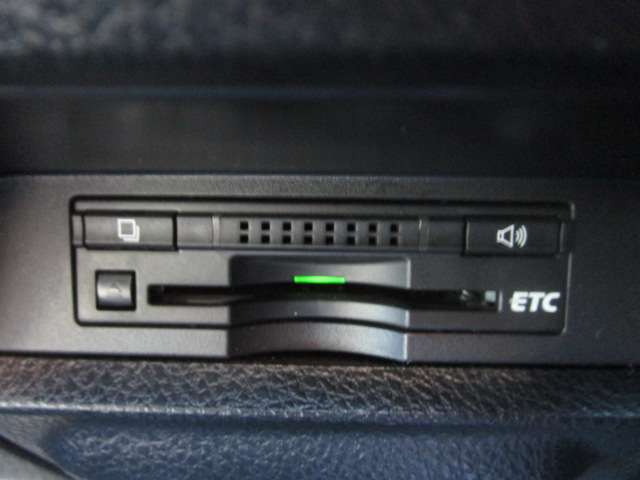 トヨタ ノア １．８ ハイブリッド Ｇ H26年 (関東) 99