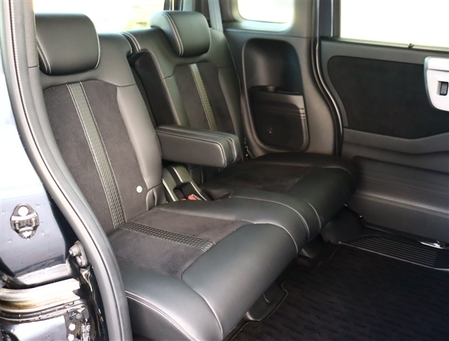 ホンダ Ｎ　ＢＯＸ カスタム ６６０ Ｌ ターボ スタイルプラス ブラック R5年 () 99