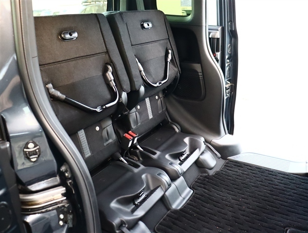 ホンダ Ｎ　ＢＯＸ カスタム ６６０ Ｌ ターボ スタイルプラス ブラック R5年 () 99