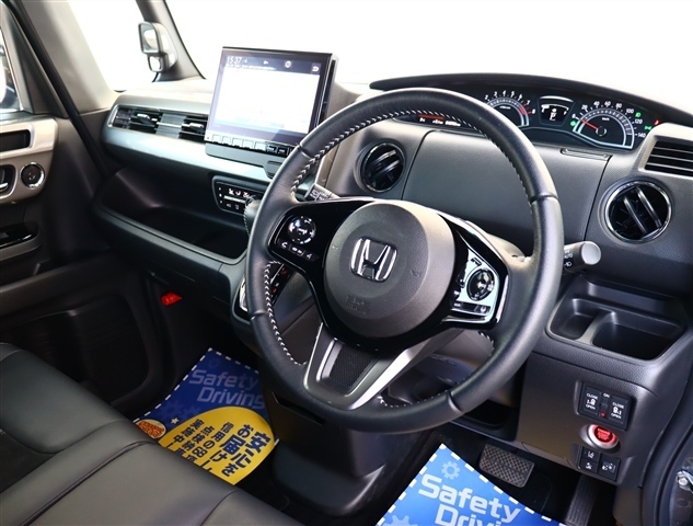 ホンダ Ｎ　ＢＯＸ カスタム ６６０ Ｌ ターボ スタイルプラス ブラック R5年 () 99