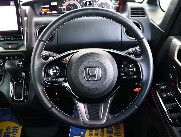 ホンダ Ｎ　ＢＯＸ カスタム ６６０ Ｌ ターボ スタイルプラス ブラック R5年 () 99
