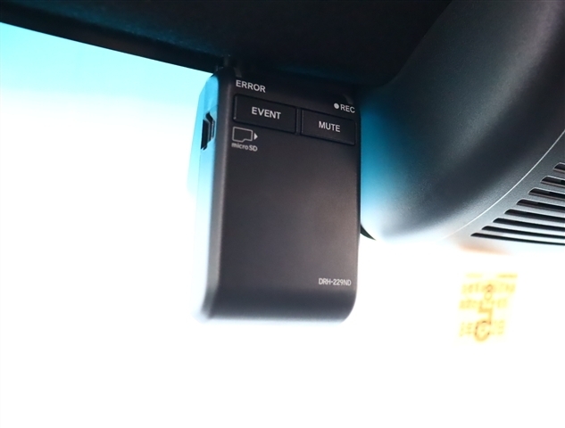 ホンダ Ｎ　ＢＯＸ カスタム ６６０ Ｌ ターボ スタイルプラス ブラック R5年 () 99