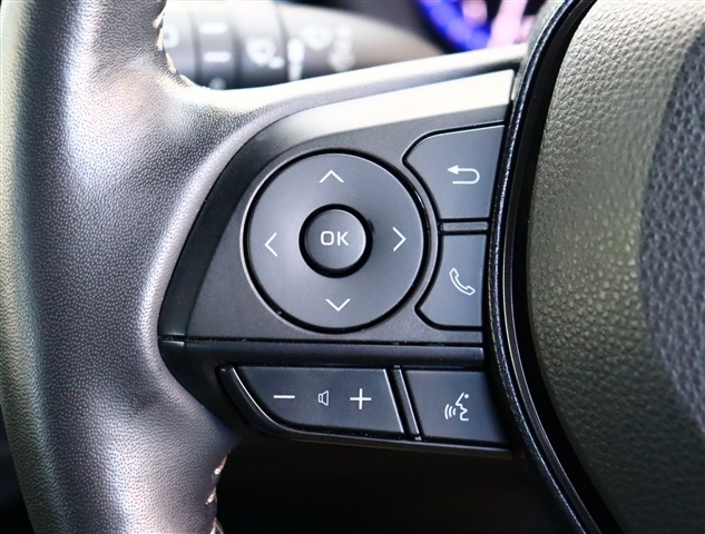 トヨタ カローラ　ツーリング　ハイブリッド １．８ ハイブリッド ＷＸＢ R2年 () 99